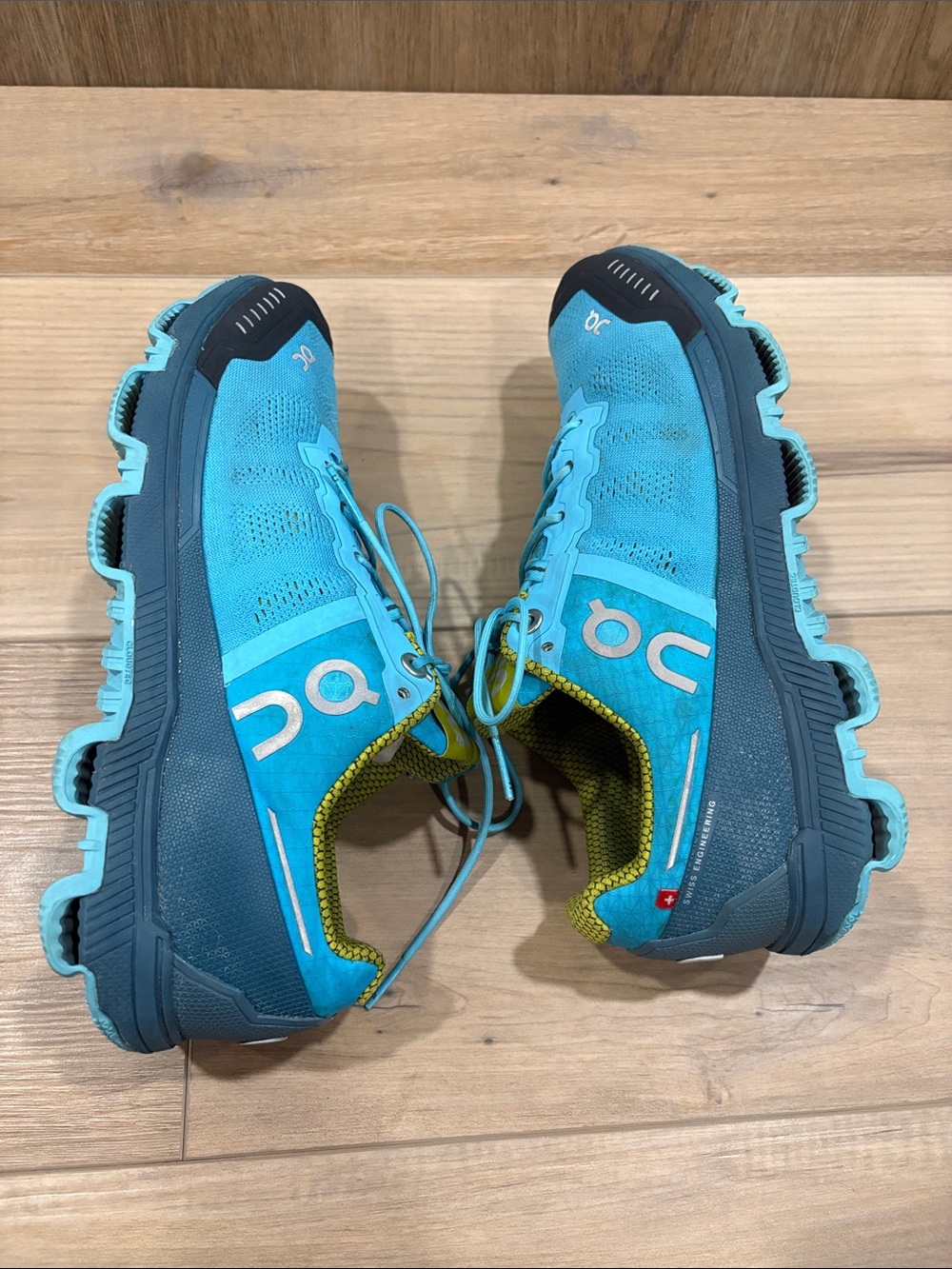 ON Clouds Cloudventure Trail Running Horizon Blue Teal Sulfer Green Athletic 8.5 - Picture 6 of 10